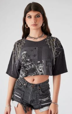 FURST OF A KIND VINTAGE PIN AND CHAIN CROPPED TEE VINTAGE CHAINS