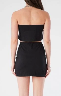 FURST OF A KIND VINTAGE CHAIN NECK HALTER TOP AND SKIRT SET