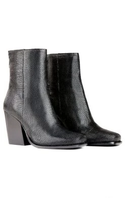 SEYCHELLES EVERY TIME YOU GO BOOT SALE