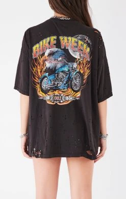 FURST OF A KIND VINTAGE MULTI DRAPED CHAIN TEE VINTAGE CHAINS