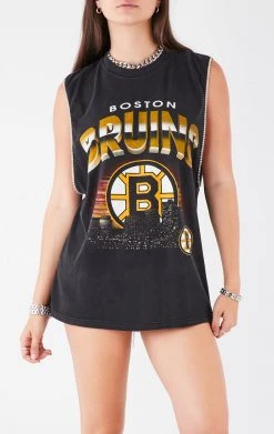 FURST OF A KIND VINTAGE RHINESTONE TRIM SLEEVELESS TEE