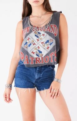 FURST OF A KIND VINTAGE CHAIN OVERLAY CUTOUT BACK SLEEVELESS TEE