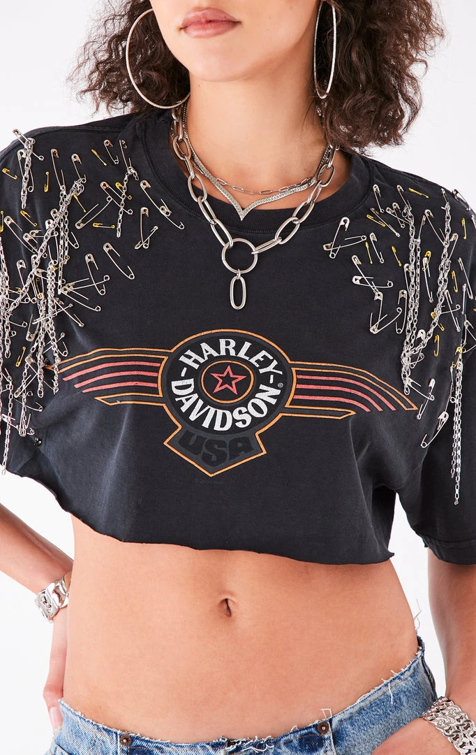 FURST OF A KIND FESTIVAL VINTAGE PIN AND CHAIN CROPPED TEE 4 FURST OF A KIND FESTIVAL VINTAGE PIN AND CHAIN CROPPED TEE