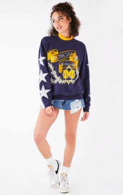 FURST OF A KIND VINTAGE SILVER STAR PATCH SWEATSHIRT VINTAGE COLLEGE