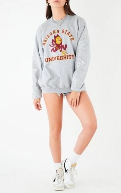 FURST OF A KIND VINTAGE COLLEGE VINTAGE SILVER STAR PATCH SWEATSHIRT