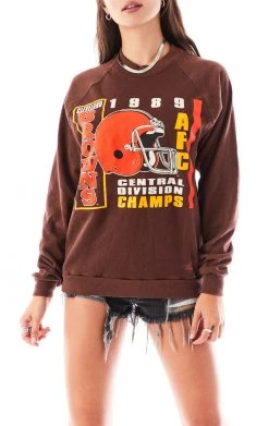 FURST OF A KIND VINTAGE NFL VINTAGE COLLECTIBLE SWEATSHIRT